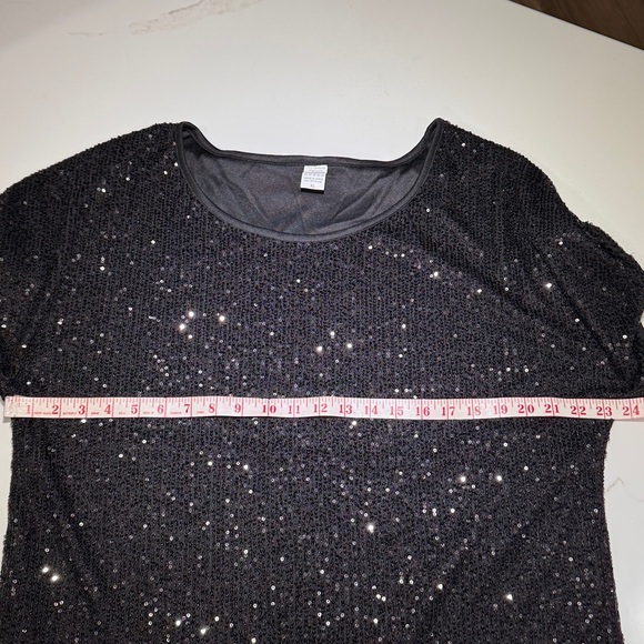 SEQUIN Short Sleeve Top, Round neck, Fully Lined, Black Size XL - Picture 5 of 8